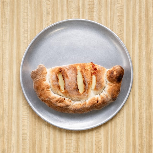 Calzone Cheese Only.